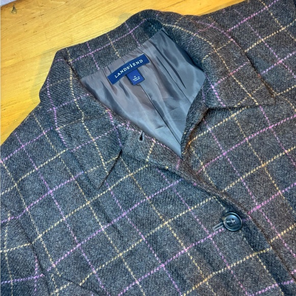 LL Bean Woman’s Wool Suit Jacket - Picture 4 of 8